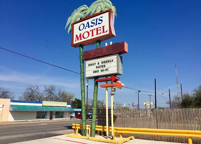 Oasis Motel
