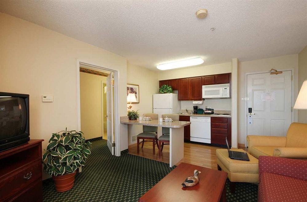 Homewood By Hilton Dallas-arlington Hotel