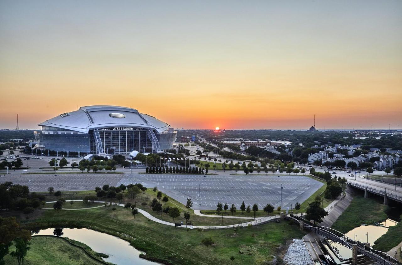Live! By Loews - Arlington, Tx