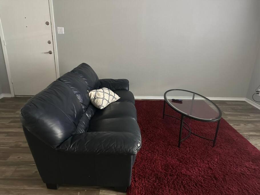 Cozy 2 Bedrooms By At&t Stadium Apartment Arlington