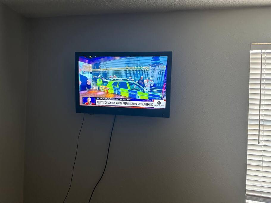 Cozy 2 Bedrooms By At&t Stadium Apartment Arlington