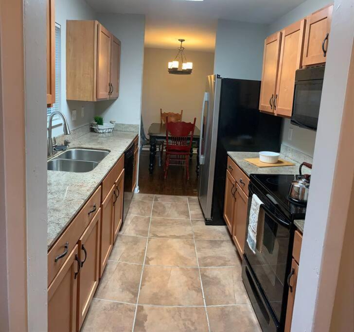 Holiday home *3 Blocks From At&t Stadium* 2 Bedroom-sleeps 6