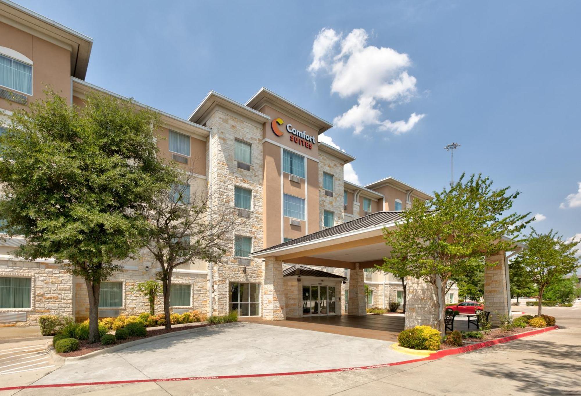 Hotel Comfort - Entertainment District 3*