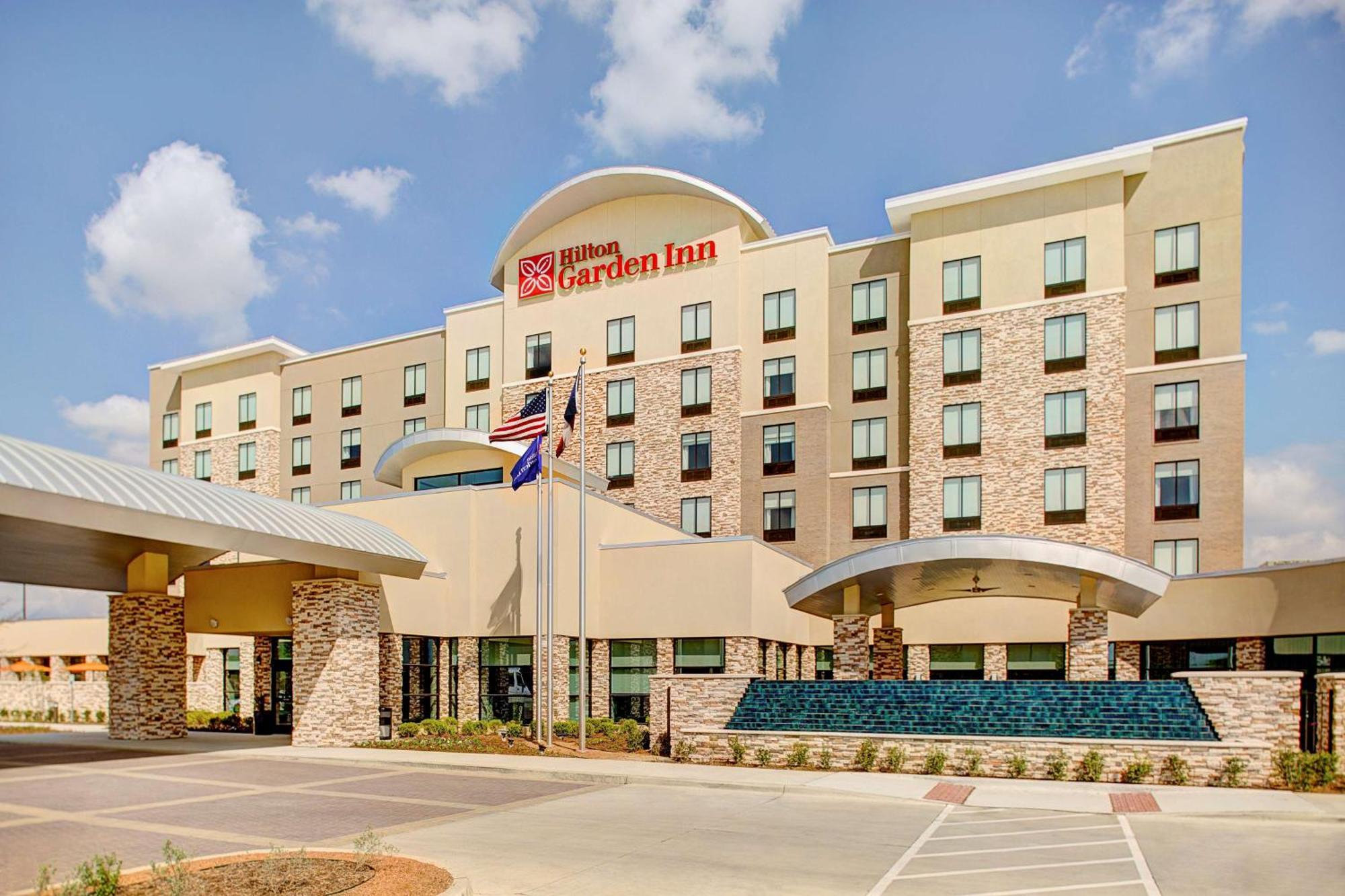 Hilton Garden Dallas/arlington South 3*