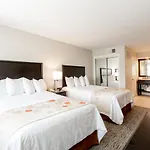 Hawthorn Suites by Wyndham Arlington/DFW South