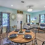 Arlington Elm Cottage With Fenced Yard And Patios!