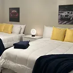 Steps Away From At&T Stadium! Luxurious King Bed!