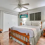 Arlington Home With Patio, Walk To Atandt Stadium!