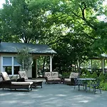 The Sanford House Inn & Spa