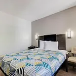 Studio 6-Arlington, Tx - South - Dallas