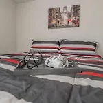 Walk To At&T Stadium, King Bed! Close 2 Everything