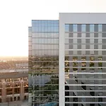Loews Arlington Hotel