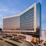Loews Arlington Hotel