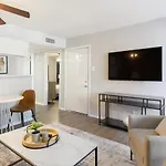 Landing At The Biltmore - 1 Bedroom In North Arlington