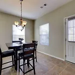 Arlington Villa