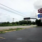 Budget Host Inn