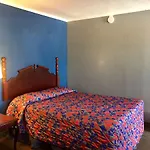 Oasis Motel