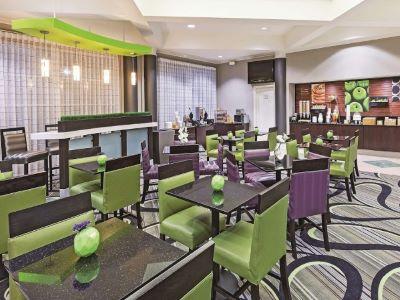La Quinta By Wyndham Dallas South Hotel Arlington