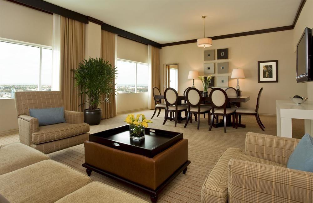 Sheraton 4* Arlington