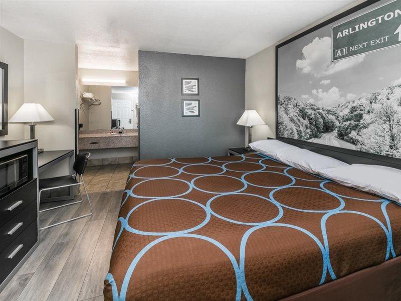 Hotel Super 8 By Wyndham Near At&t Stadium