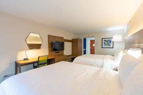 Residence Inn Arlington Hotel 3*