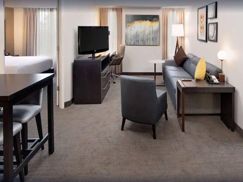 Residence Inn Arlington 3*