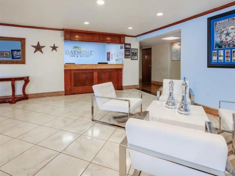 Baymont By Wyndham At Six Flags Dr Hotel Arlington