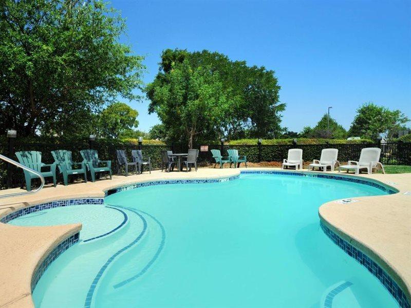 Travelodge By Wyndham Arlington/dallas Area 2* Arlington