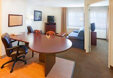 Hotel Sonesta Simply 3*