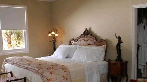 The Sanford House & 4* Arlington