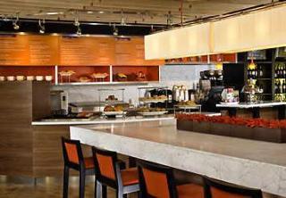 Hotel Courtyard By Marriott Dallas Entertainment District 3*