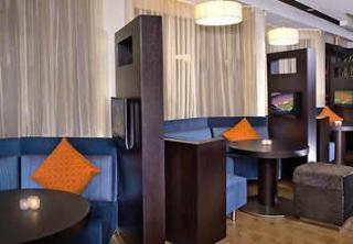 Courtyard By Marriott Dallas Entertainment District