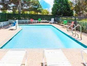 Days By Wyndham Hotel