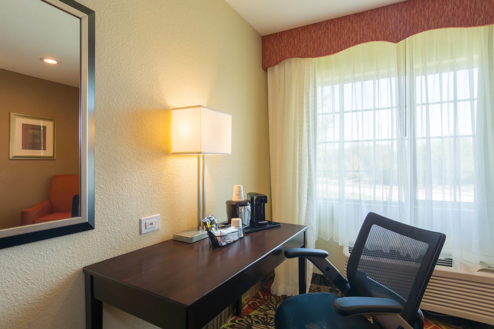 Hotel Days By Wyndham Arlington