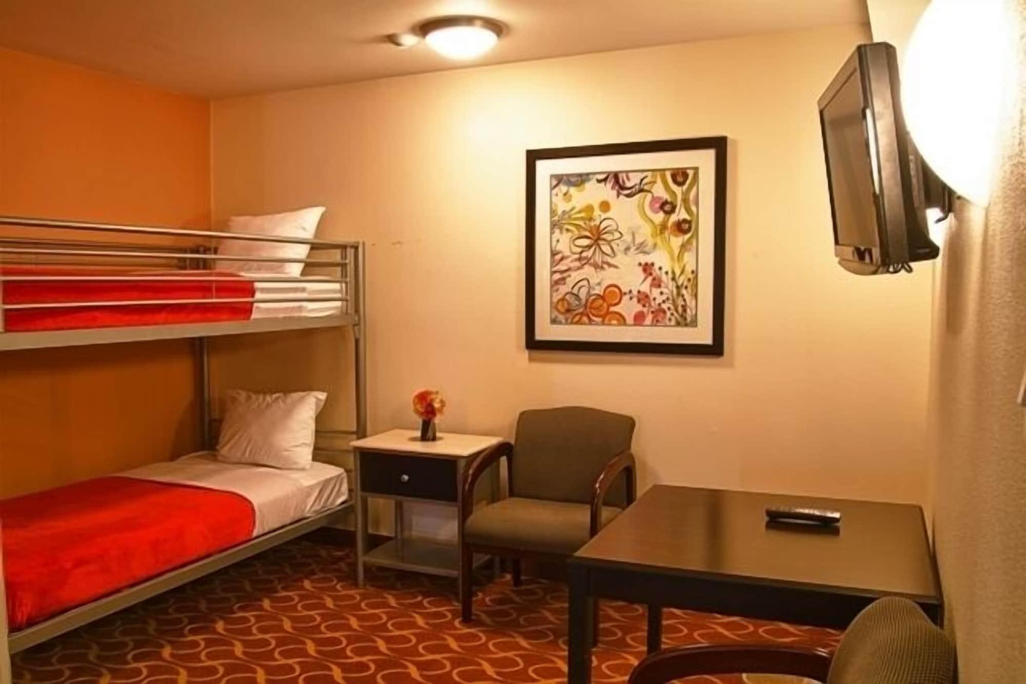 Lux & Spa, Trademark Collection By Wyndham Hotel 3*