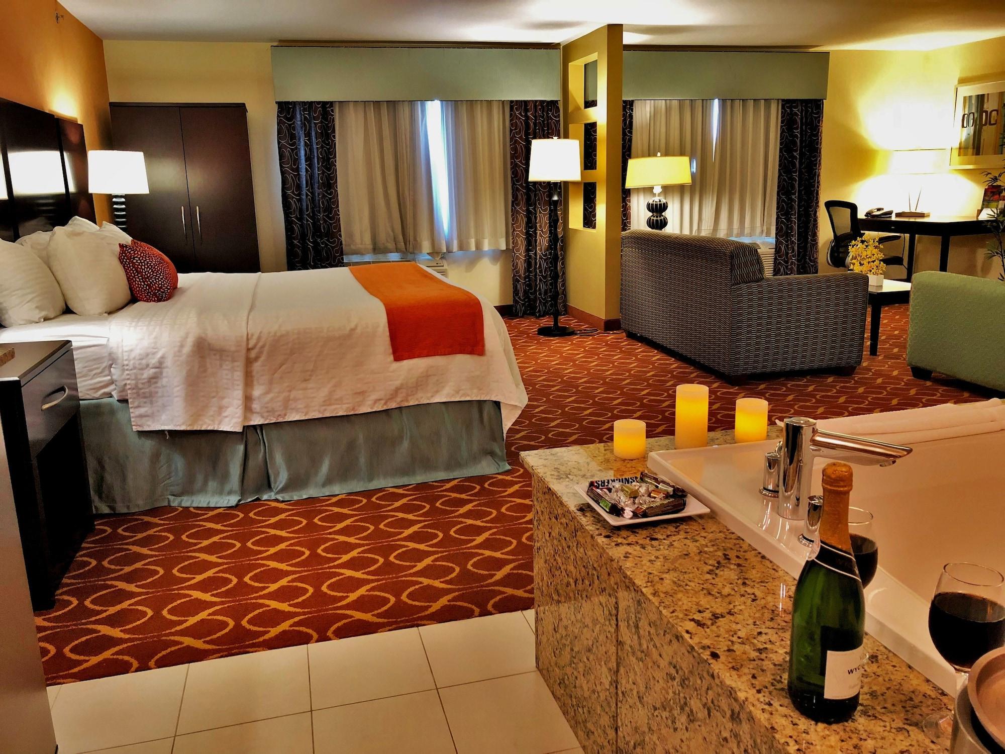 Lux & Spa, Trademark Collection By Wyndham Hotel Arlington