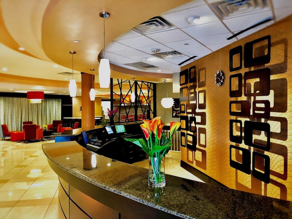 Lux & Spa, Trademark Collection By Wyndham Hotel 3*