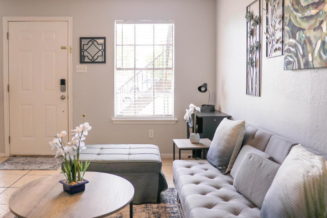 Cozy Essentials: Extended Comfort Apartment