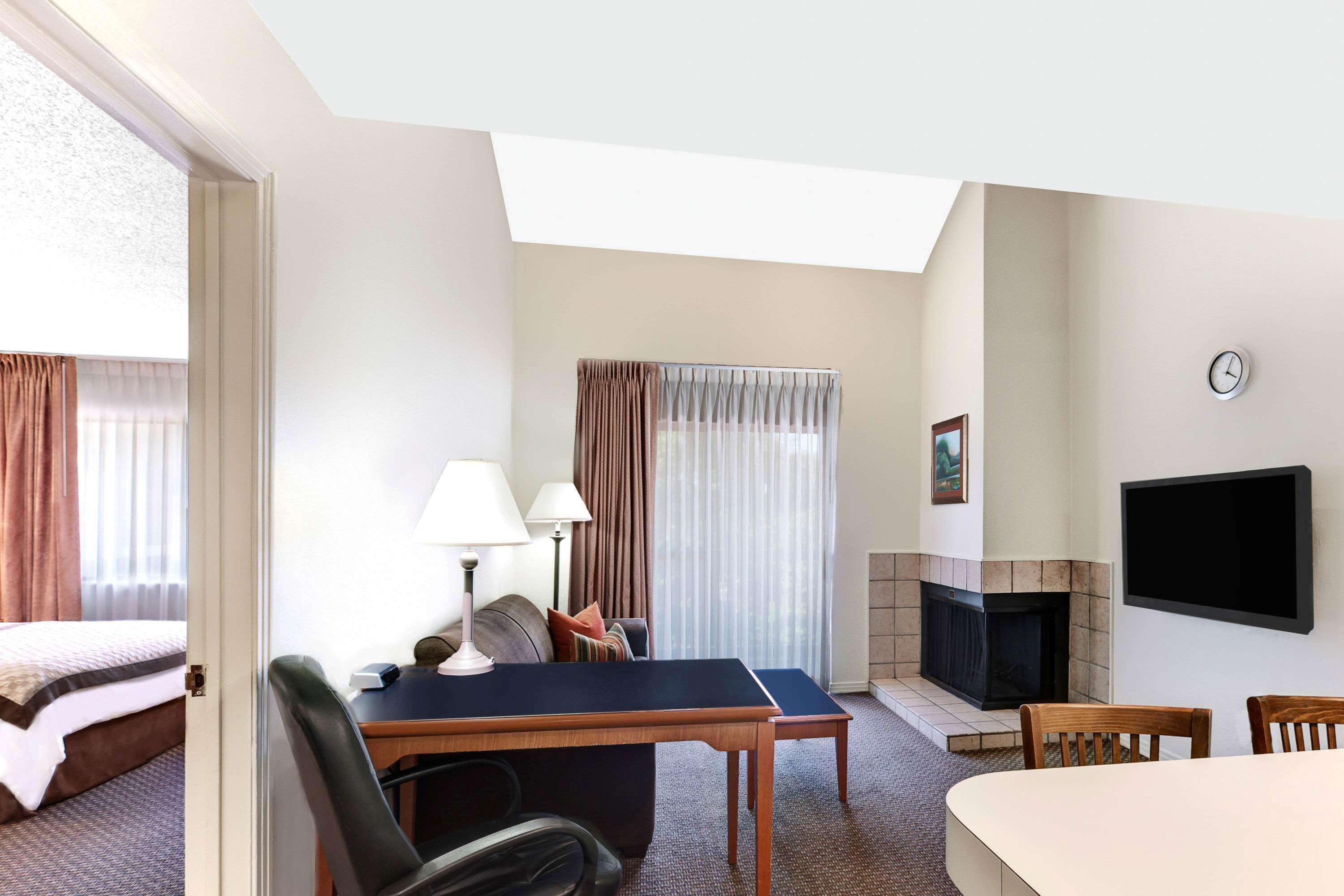 Hotel Value Extended -
