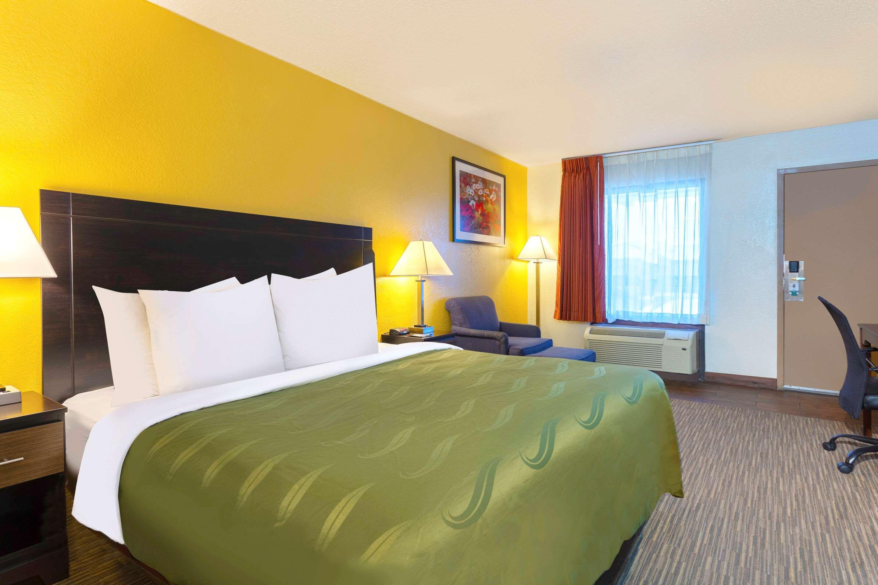 Quality At Highlands Inn 3*
