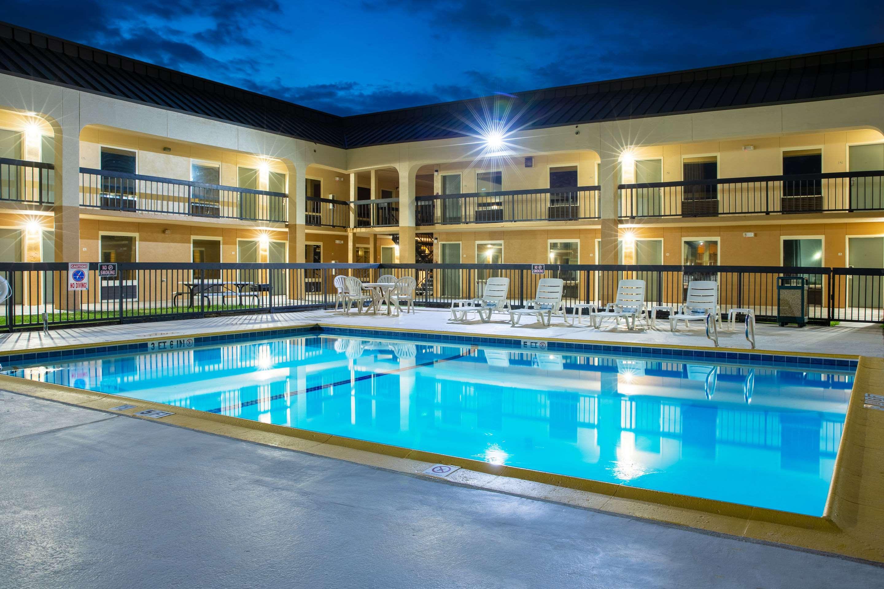 Inn Quality At Highlands 3*
