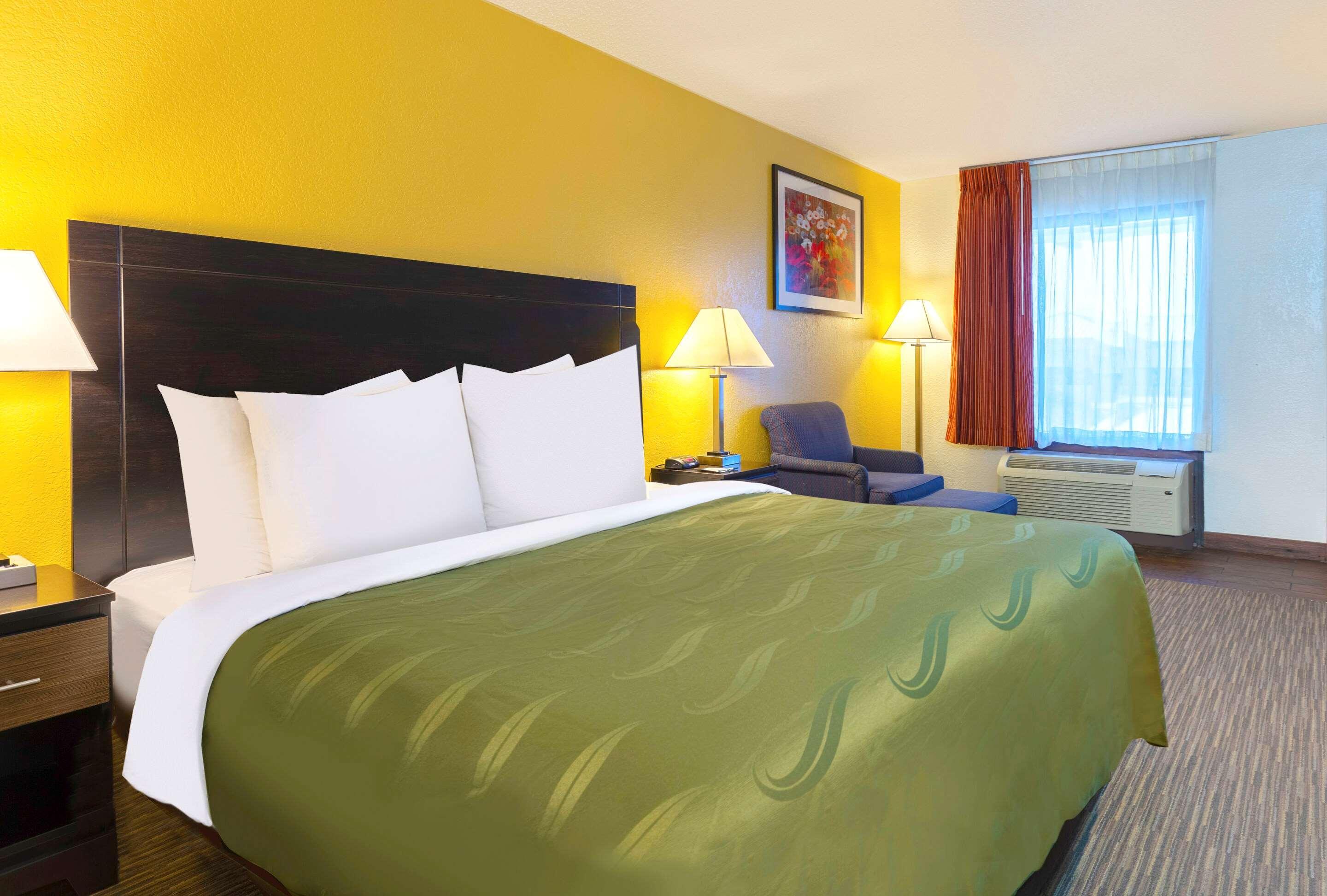 Inn Quality At Highlands Arlington