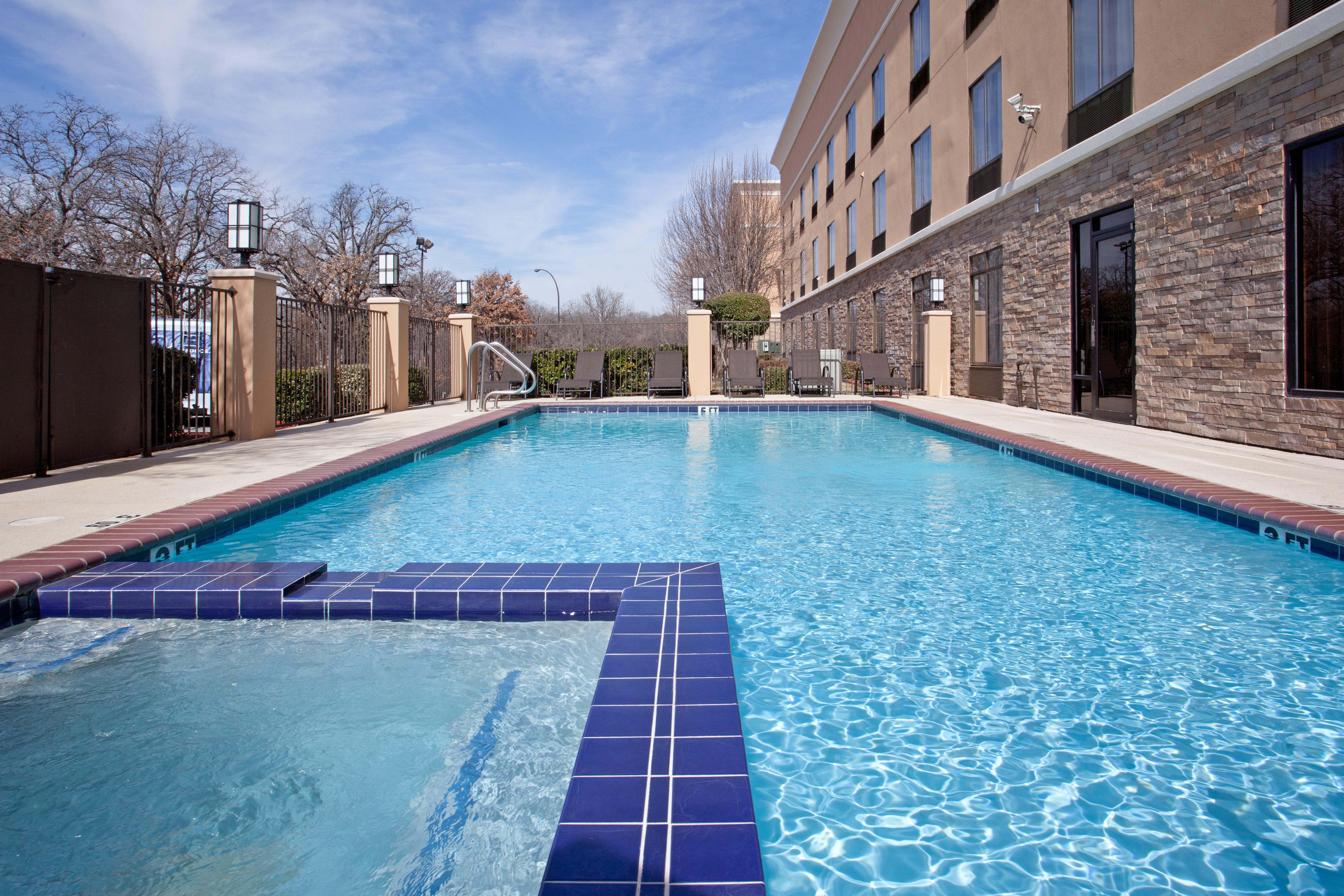 Express Interstate 20 Parks Mall By Ihg 2*