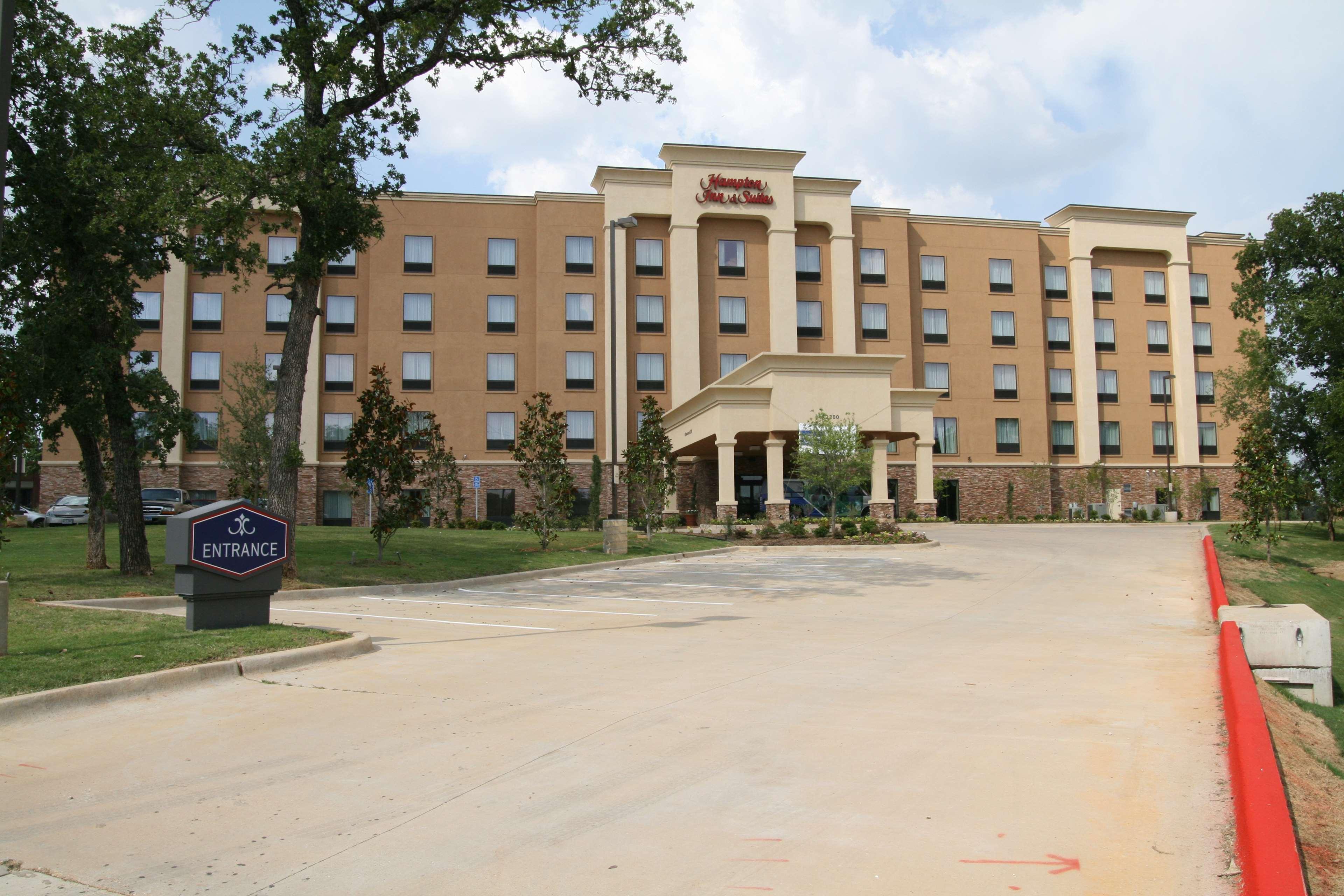Hampton & Dallas-arlington North-entertainment District Hotel 3*