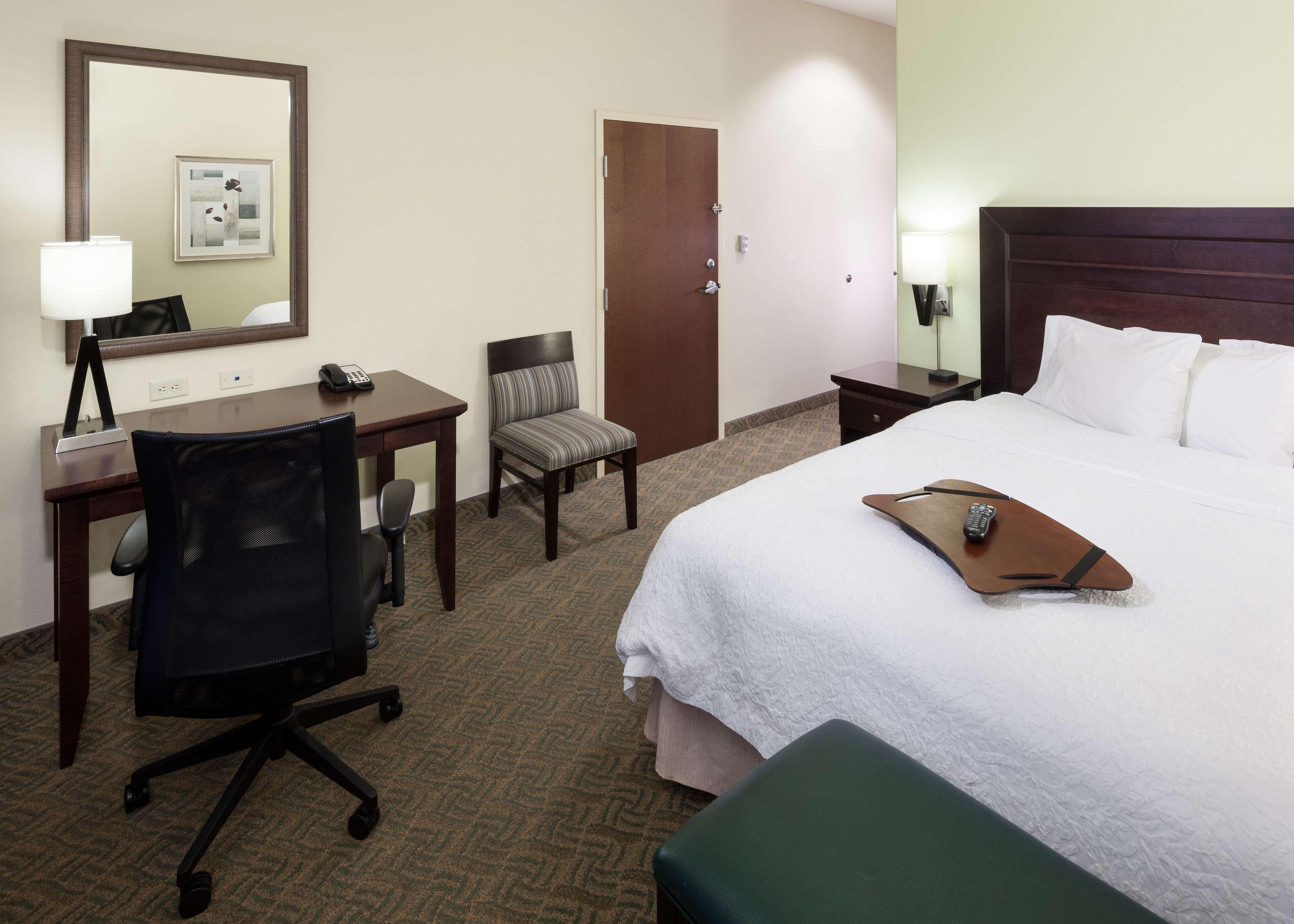 Hampton & Dallas-arlington-south Hotel 3*