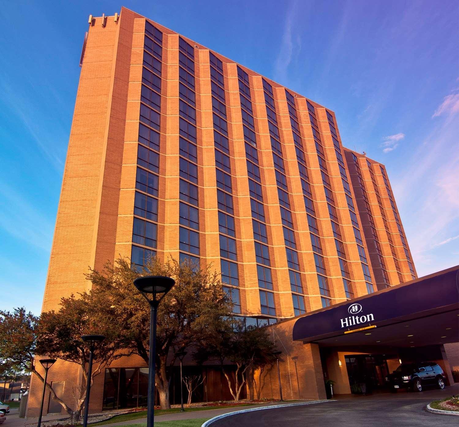 Hotel Hilton Arlington