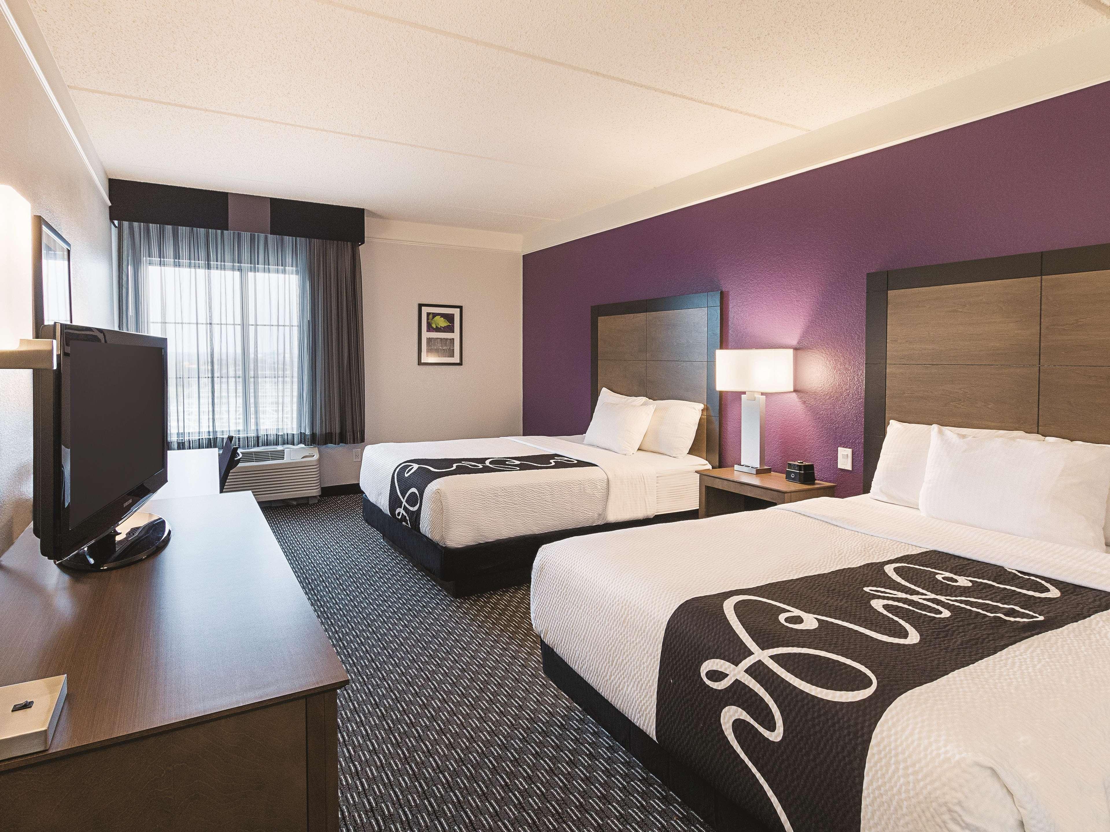 Hotel La Quinta By Wyndham North 6 Flags Dr