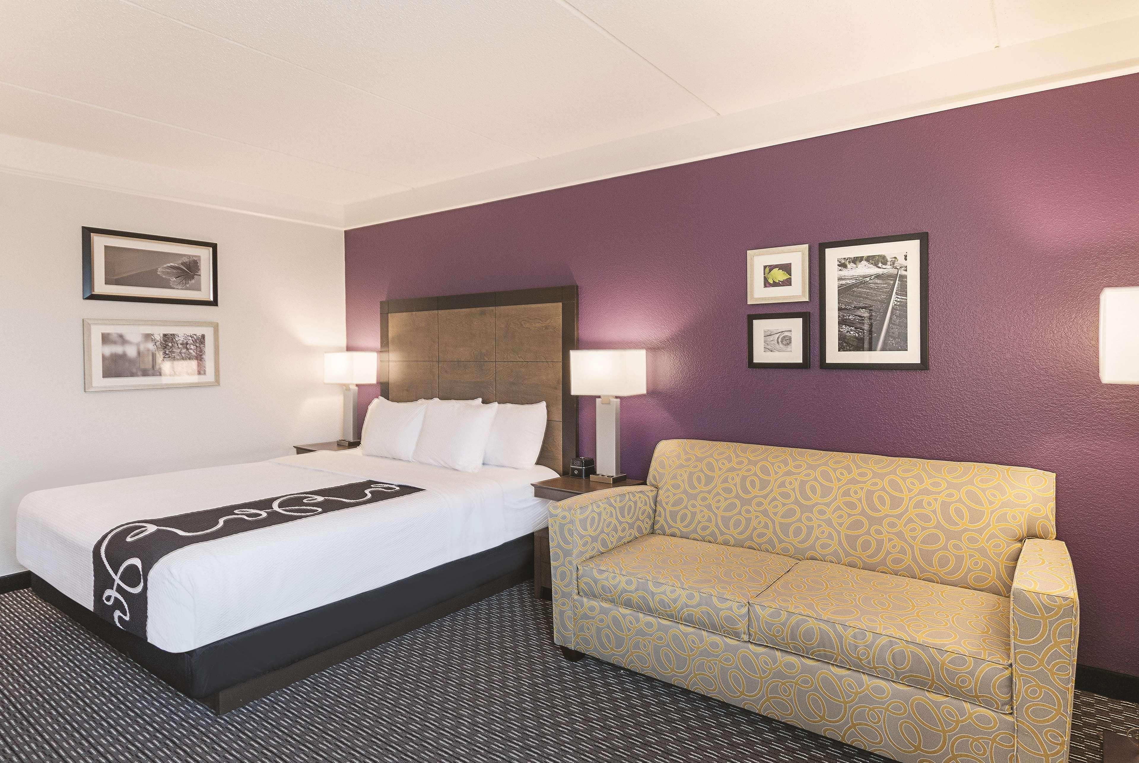 Hotel La Quinta By Wyndham North 6 Flags Dr