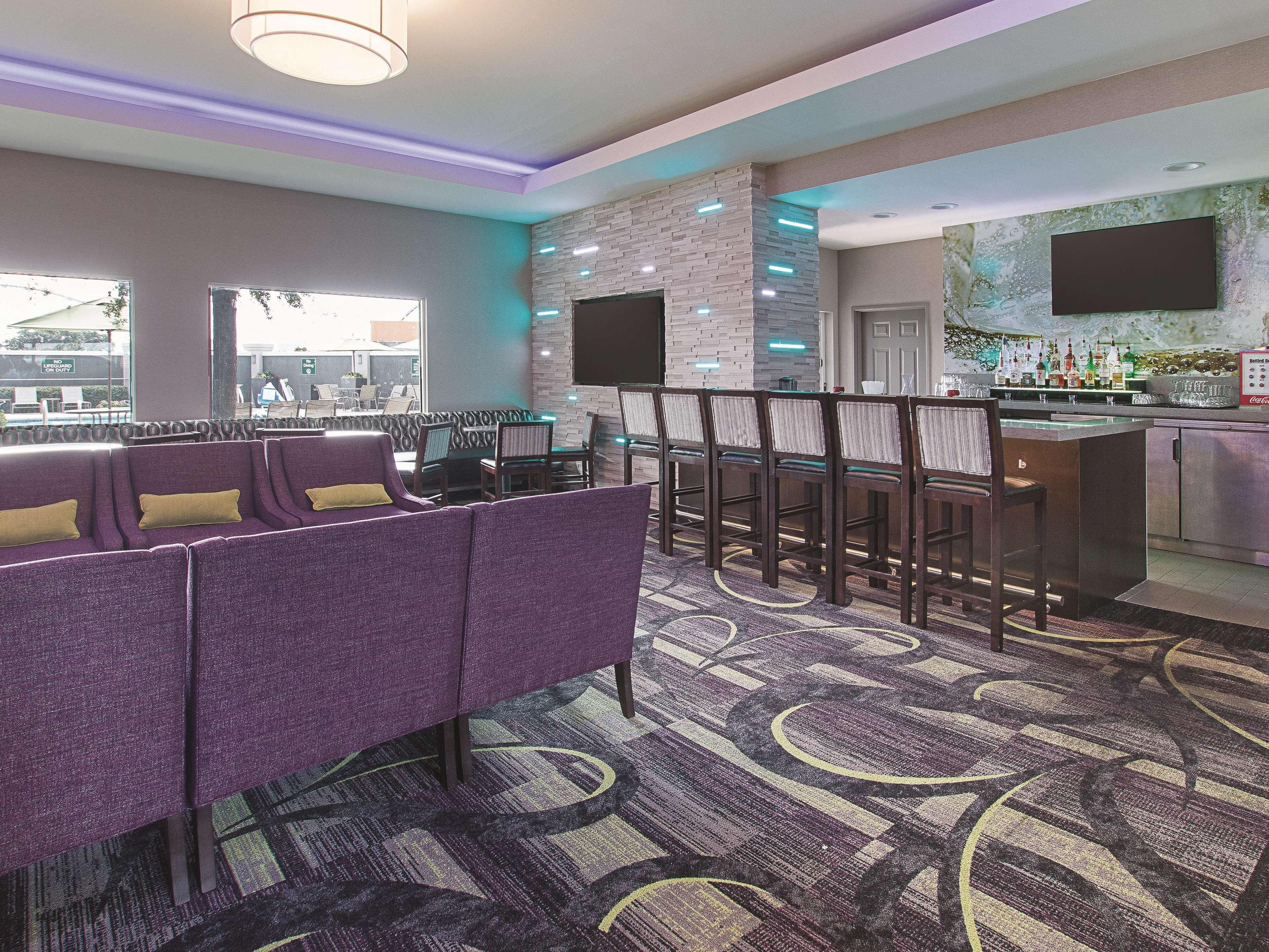 La Quinta By Wyndham North 6 Flags Dr Hotel Arlington