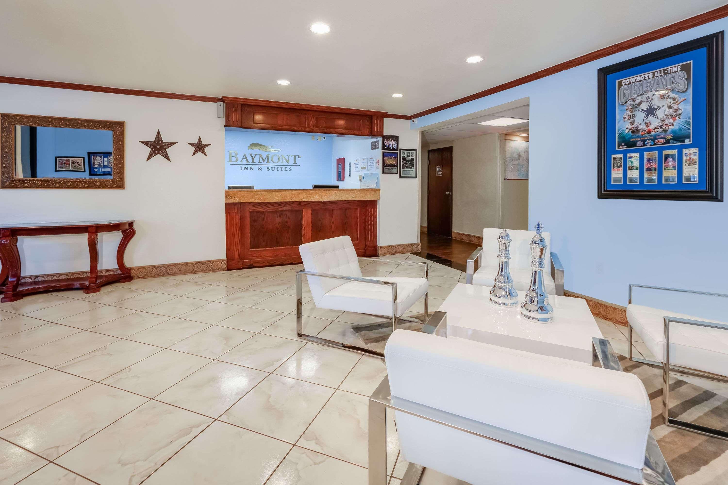 Hotel Baymont By Wyndham At Six Flags Dr 2*